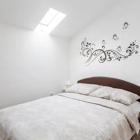 Ankica Sikici Semesterbostad *