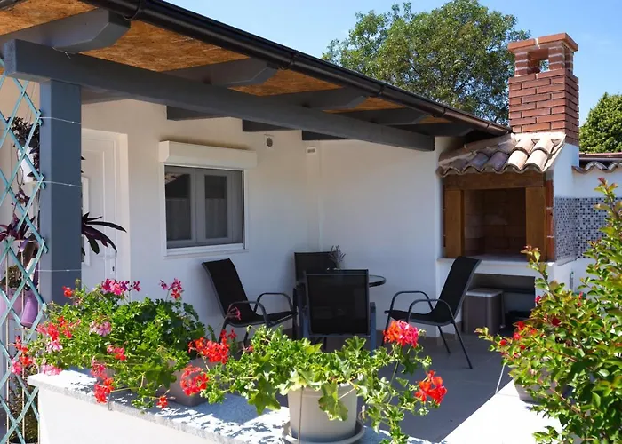 Ankica Sikici * Pula